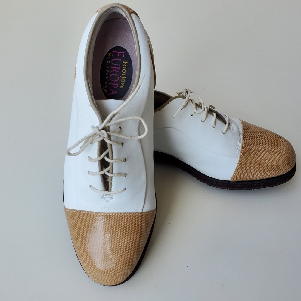 Like new! Foot Joy Golf Classic Style
